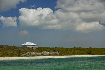 The Delphi Club At Rolling Harbour Hotel Sandy Point Exterior photo
